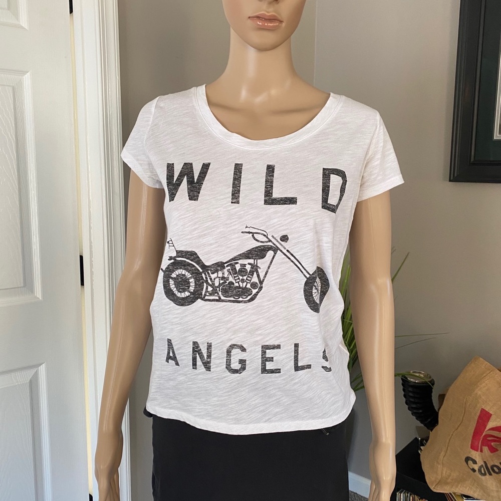 🔥HUGE SALE🔥 White T-Shirt